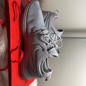 Nike Roshe Two